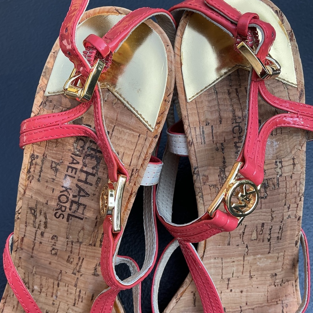 Michael Kors Stylish Strappy Sandals - Picture 4 of 7